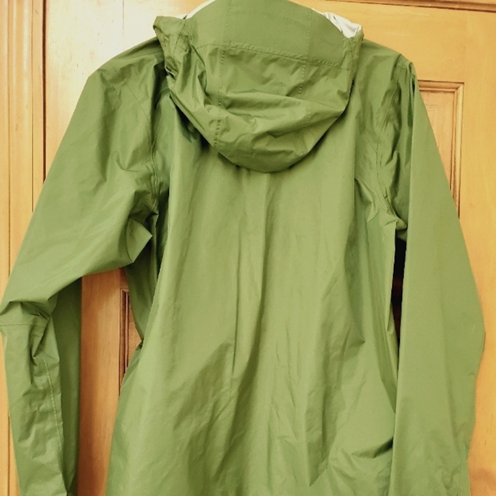 Patagonia Rain shell